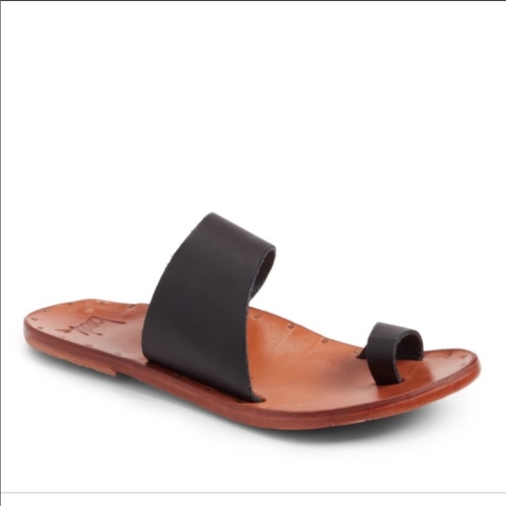Anthropologie - BEEK - toe loop leather sandals